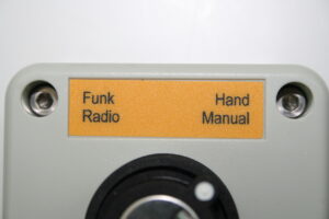 Sticker "Hand/Radio"